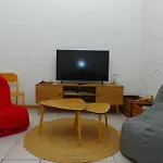 Maison De Village Mahdia Hébergement de vacances Prats-de-Mollo-la-Preste