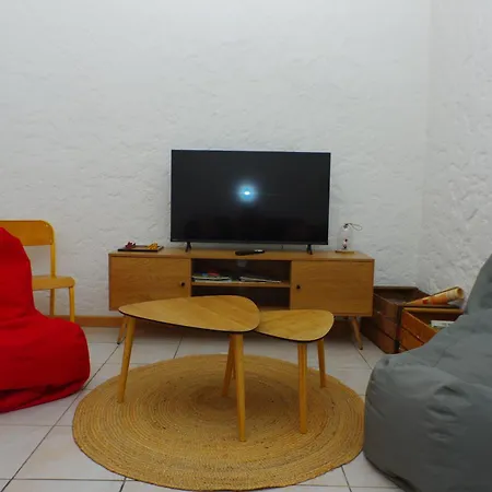 Maison De Village Mahdia Сasa de vacaciones Prats-de-Mollo-la-Preste